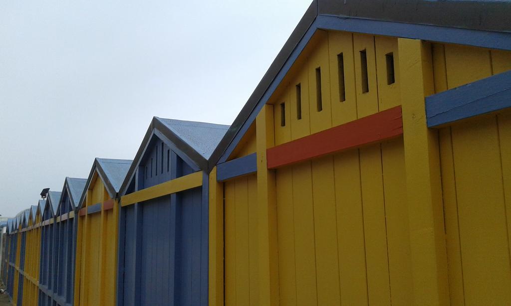 Hotel Flying Pesaro Kültér fotó